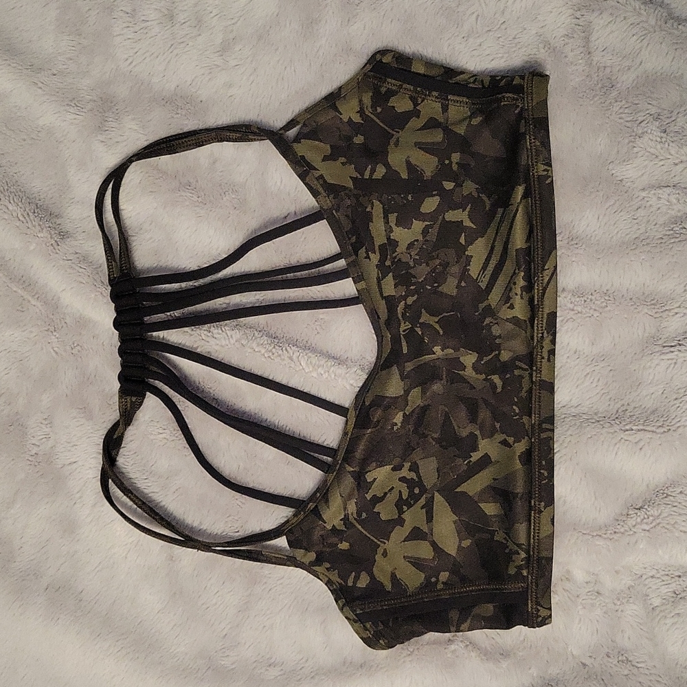 lululemon athletica Camouflage Sports Bra